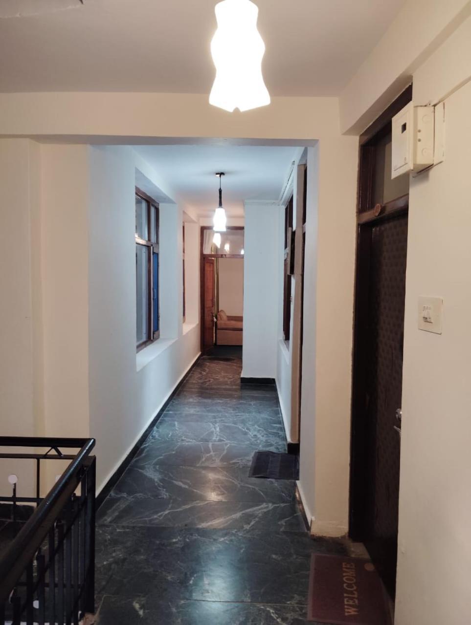 Hotel New Gulmarg Manali Zewnętrze zdjęcie